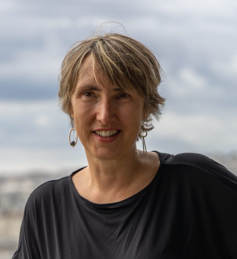 Portrait de Cécile Seoudy, coach scolaire et conseillère d’orientation